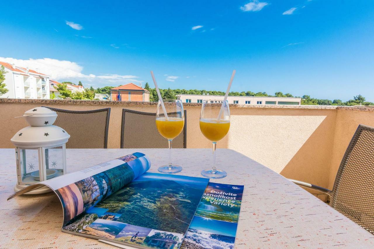 Apartments Blandona Биоград-на-Мору Экстерьер фото