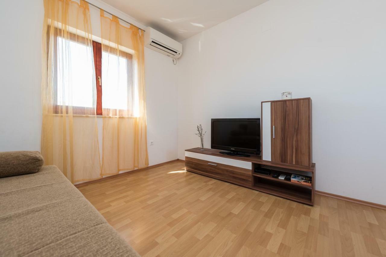 Apartments Blandona Биоград-на-Мору Экстерьер фото