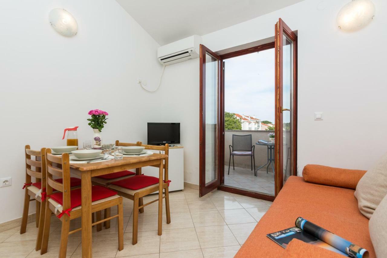 Apartments Blandona Биоград-на-Мору Экстерьер фото