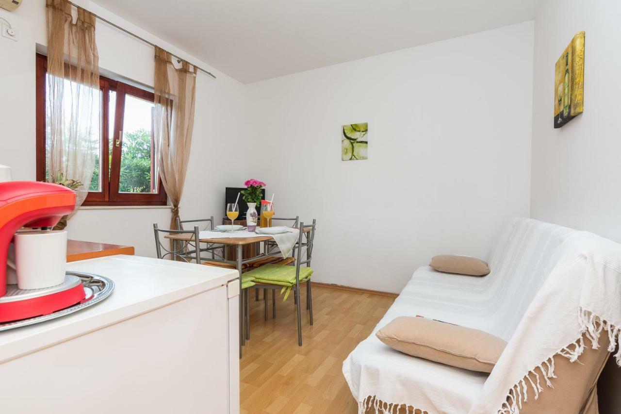 Apartments Blandona Биоград-на-Мору Экстерьер фото